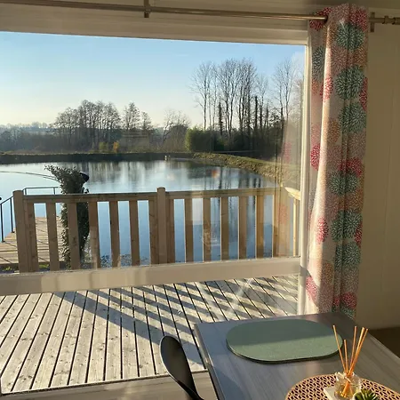 Belle Location Face A L'etang Landouzy-la-Cour